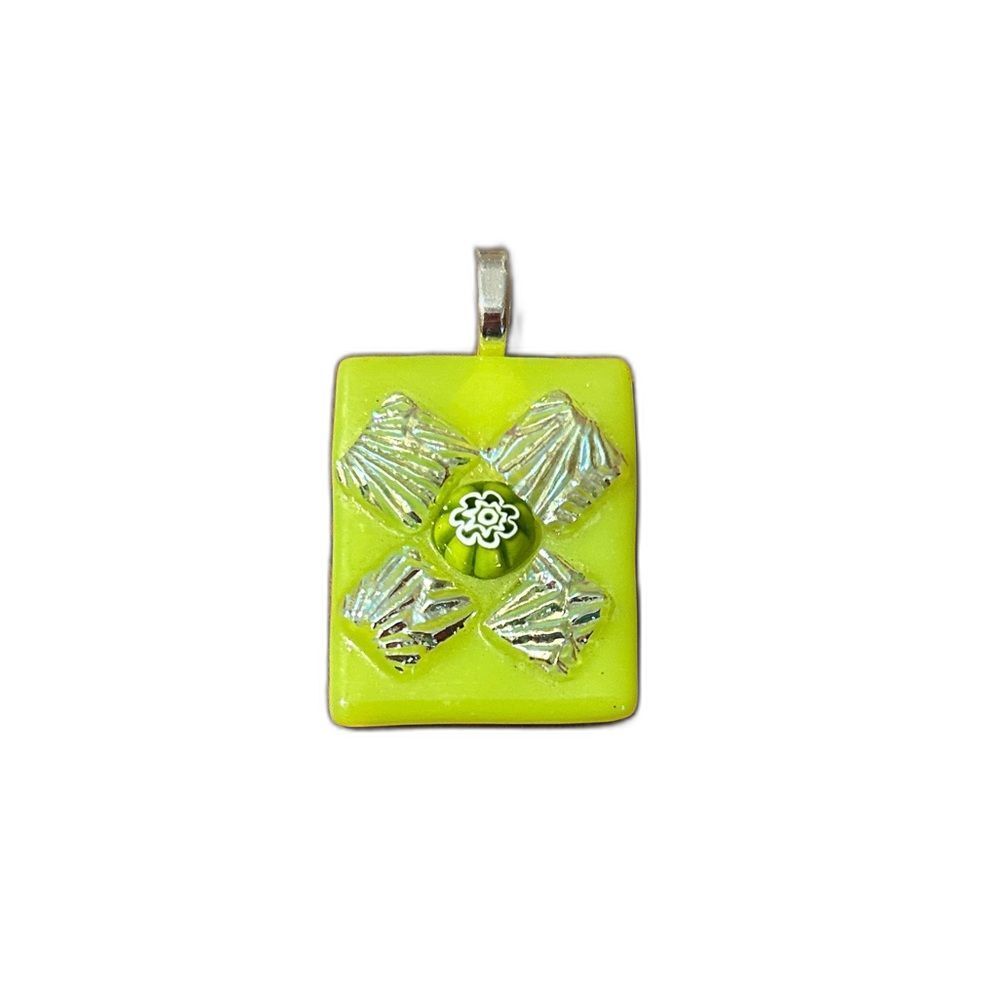 Vintage Y2K Lime Green Floral Pendant Necklace Silver Tone Boho Jewelry